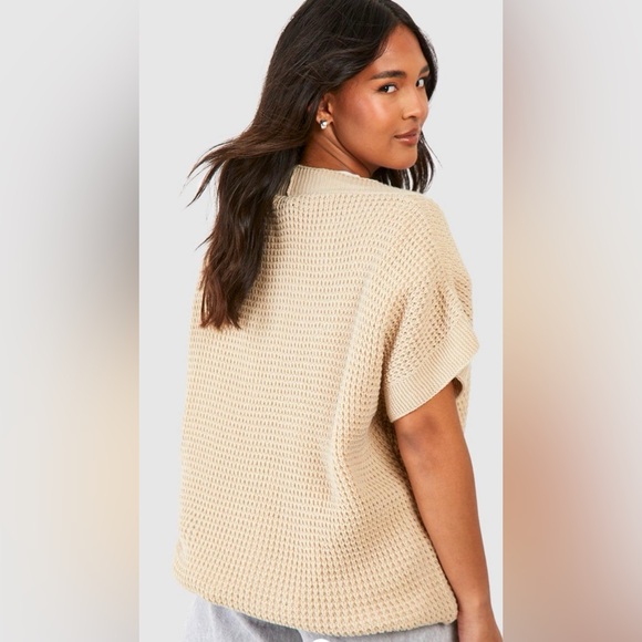 Boohoo Knitted Sleeveless Top *NEW* - Picture 3 of 4